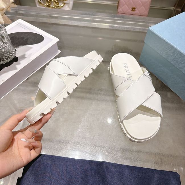 Prada Matelasse nappa leather flatform slides 64113-4 Prada Matelasse nappa leather flatform slides 64113-4