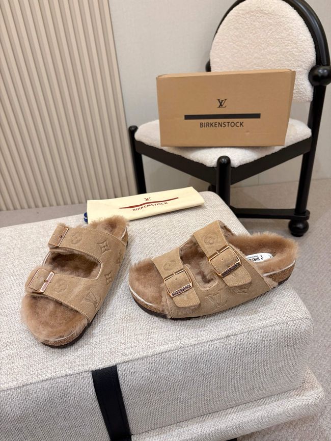 Louis Vuitton Sunset Flat Comfort Mule 1AIEC1-1 Louis Vuitton Sunset Flat Comfort Mule 1AIEC1-1