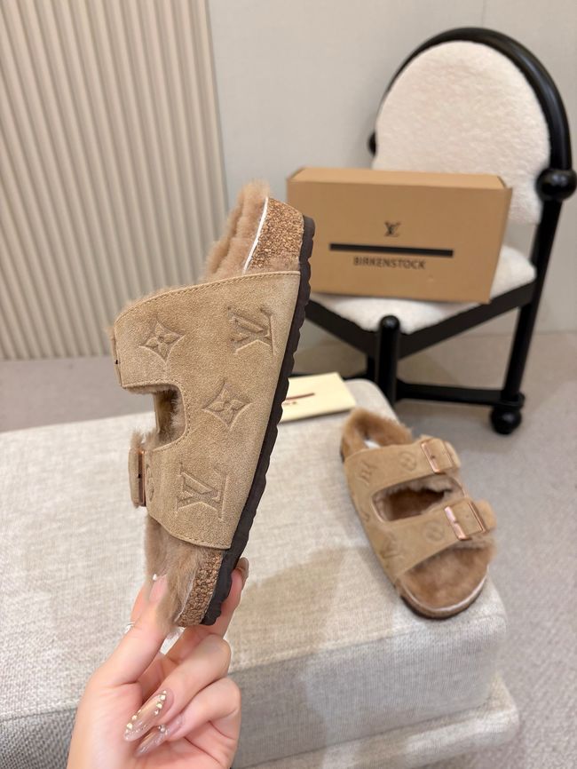 Louis Vuitton Sunset Flat Comfort Mule 1AIEC1-1 Louis Vuitton Sunset Flat Comfort Mule 1AIEC1-1