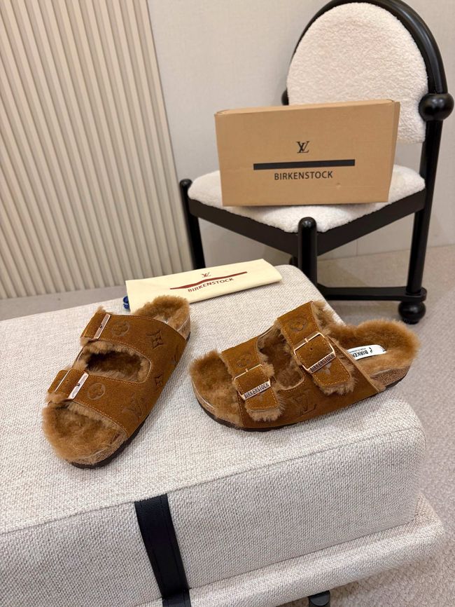 Louis Vuitton Sunset Flat Comfort Mule 1AIEC1-2 Louis Vuitton Sunset Flat Comfort Mule 1AIEC1-2
