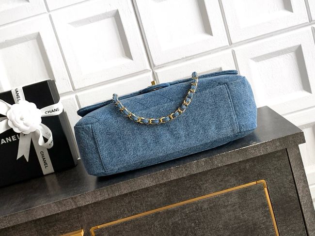 CHANEL Maxi Flapbag AS6281 denim blue CHANEL Maxi Flapbag AS6281 denim blue
