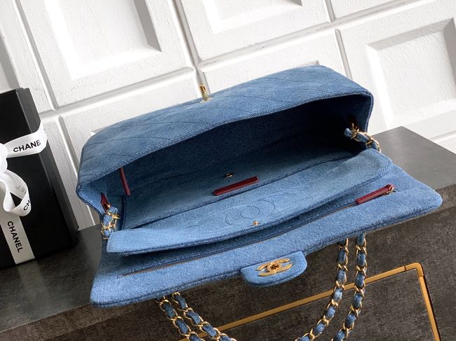 CHANEL Maxi Flapbag AS6281 denim blue CHANEL Maxi Flapbag AS6281 denim blue