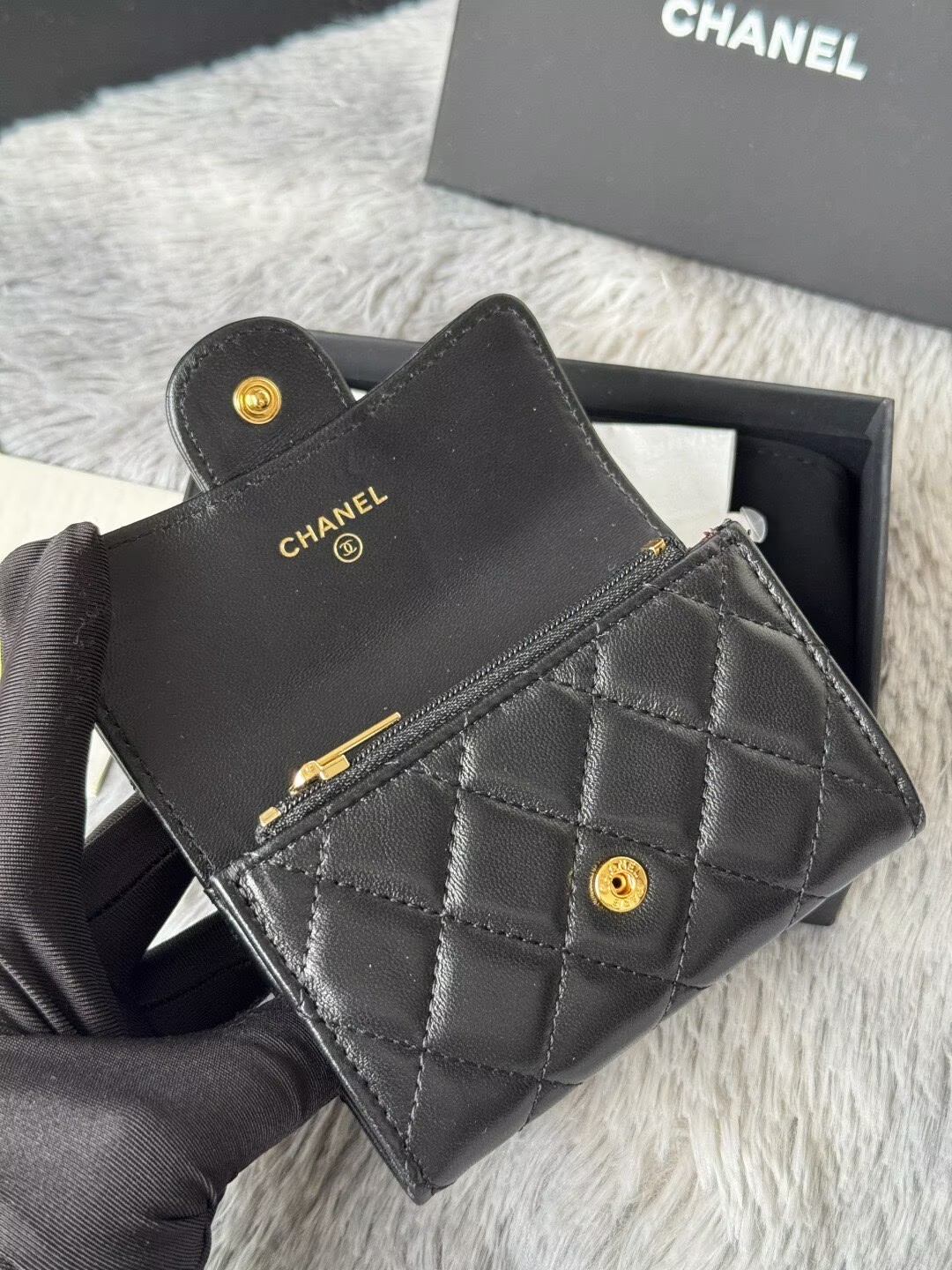 Chanel Original Leather Zipper Wallet 0219 Black Chanel Original Leather Zipper Wallet 0219 Black