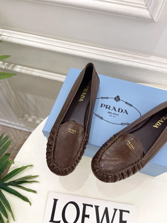 Prada Shuffle antiqued leather loafers 64173-4 Prada Shuffle antiqued leather loafers 64173-4
