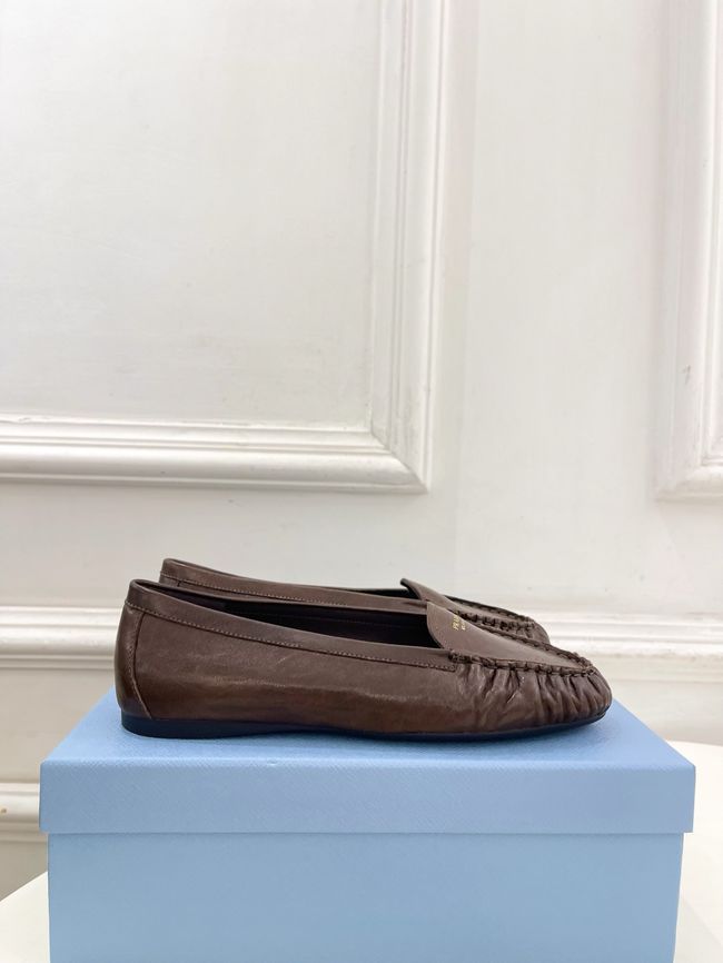 Prada Shuffle antiqued leather loafers 64173-4 Prada Shuffle antiqued leather loafers 64173-4