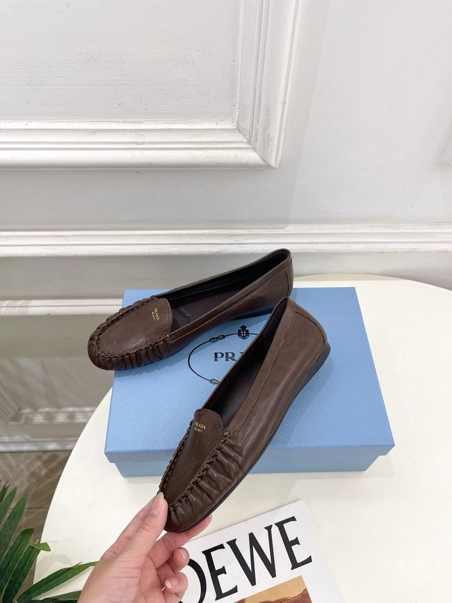 Prada Shuffle antiqued leather loafers 64173-4 Prada Shuffle antiqued leather loafers 64173-4