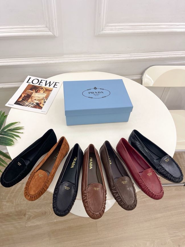 Prada Shuffle antiqued leather loafers 64173-4 Prada Shuffle antiqued leather loafers 64173-4