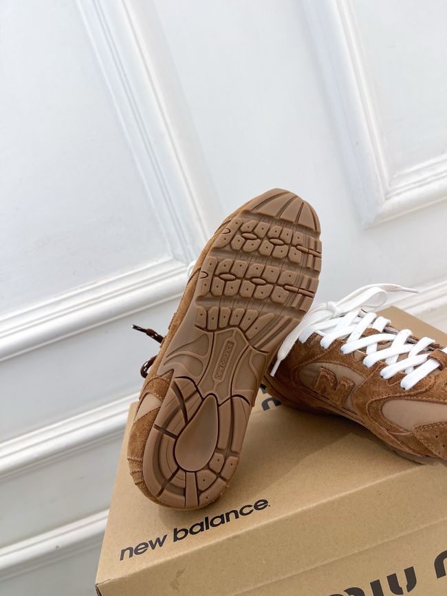 Miu Miu New Balance Tech Sneakers 5E165E-1 Miu Miu New Balance Tech Sneakers 5E165E-1