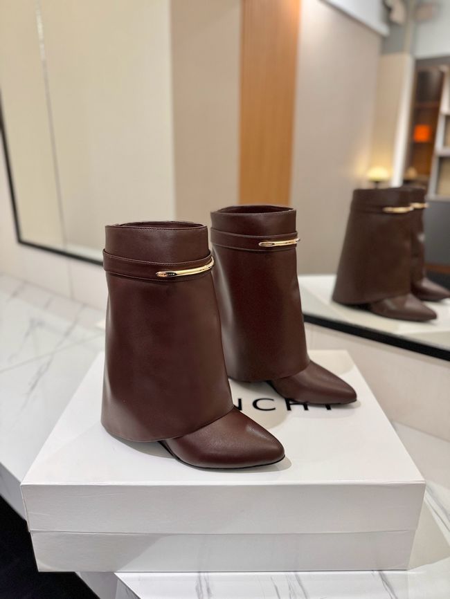 Givenchy Mid-Calf Boots Shiny Calfskin high heels 8.5CM 65260-1 Givenchy Mid-Calf Boots Shiny Calfskin high heels 8.5CM 65260-1