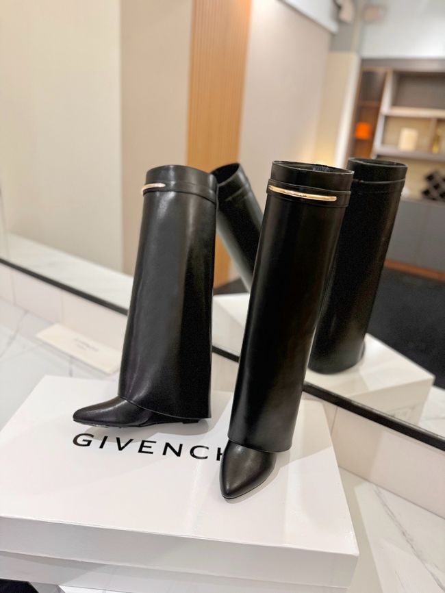 Givenchy High Boots Shiny Calfskin high heels 8.5CM 65261-3 Givenchy High Boots Shiny Calfskin high heels 8.5CM 65261-3