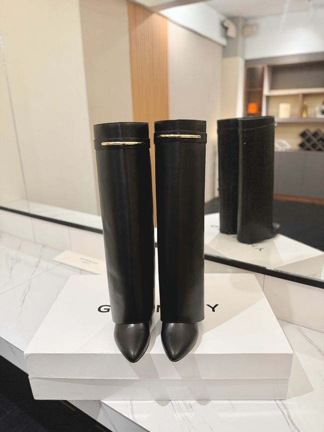 Givenchy High Boots Shiny Calfskin high heels 8.5CM 65261-3 Givenchy High Boots Shiny Calfskin high heels 8.5CM 65261-3