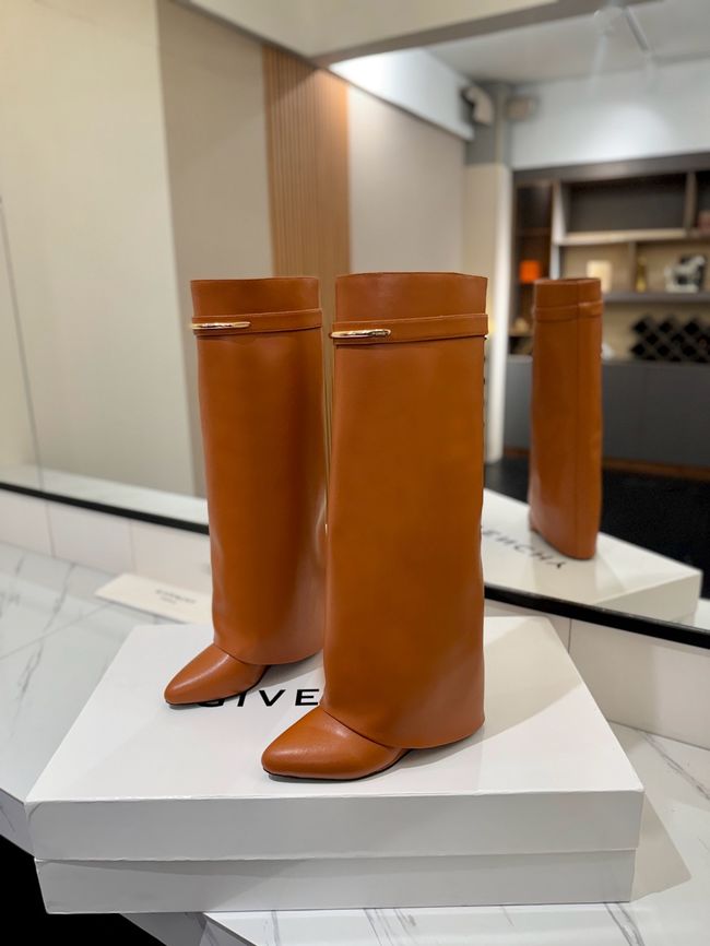 Givenchy High Boots Shiny Calfskin high heels 8.5CM 65261-5 Givenchy High Boots Shiny Calfskin high heels 8.5CM 65261-5