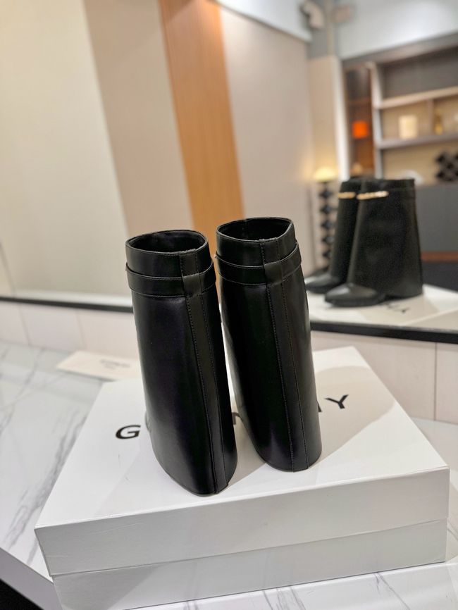 Givenchy Mid-Calf Boots Shiny Calfskin high heels 8.5CM 65260-2 Givenchy Mid-Calf Boots Shiny Calfskin high heels 8.5CM 65260-2