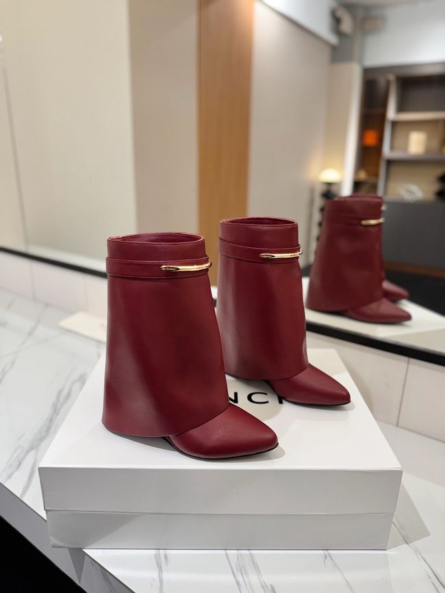 Givenchy Mid-Calf Boots Shiny Calfskin high heels 8.5CM 65260-4 Givenchy Mid-Calf Boots Shiny Calfskin high heels 8.5CM 65260-4