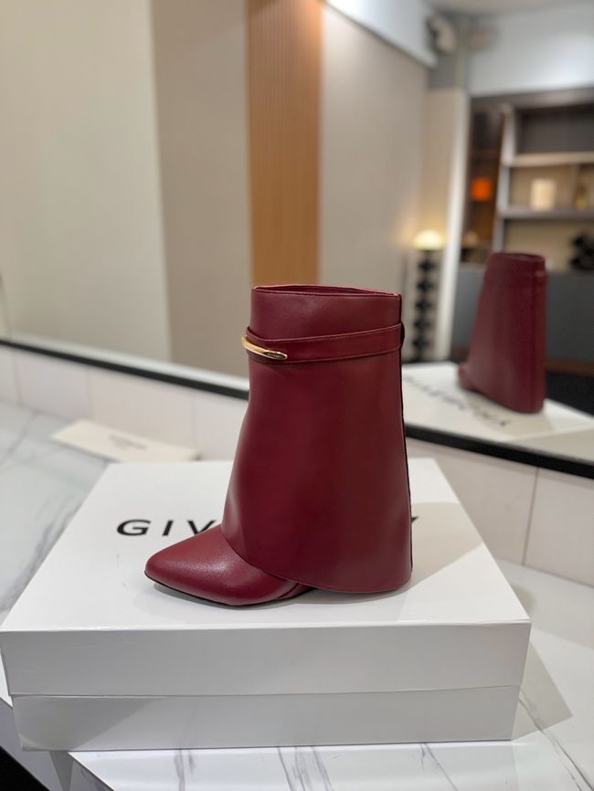Givenchy Mid-Calf Boots Shiny Calfskin high heels 8.5CM 65260-4 Givenchy Mid-Calf Boots Shiny Calfskin high heels 8.5CM 65260-4