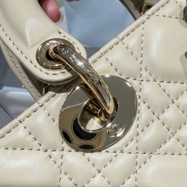 Dior Mini Lady D-Joy Bag Cannage Lambskin M0636O Trench Dior Mini Lady D-Joy Bag Cannage Lambskin M0636O Trench