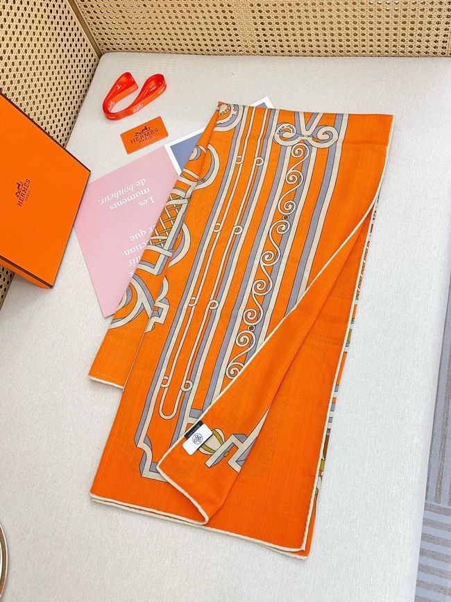 Hermes cashmere Shawl H24437-1 Hermes cashmere Shawl H24437-1