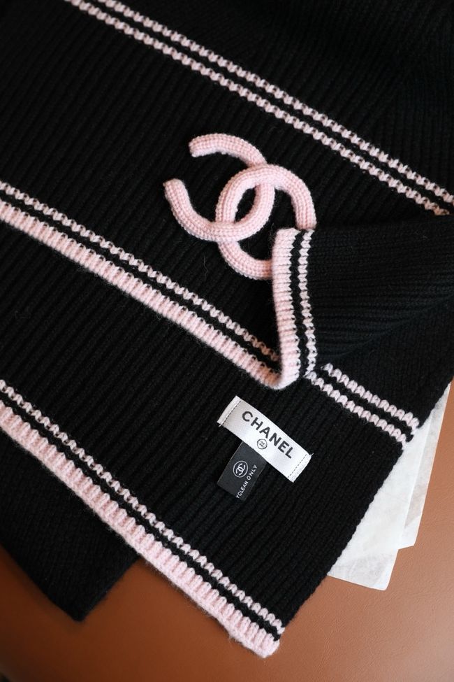 Chanel Wool & Cashmere scarf B25976-1 Chanel Wool & Cashmere scarf B25976-1