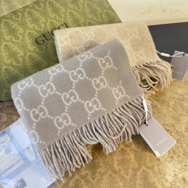 Gucci cashmere scarf 873731-2 Gucci cashmere scarf 873731-2