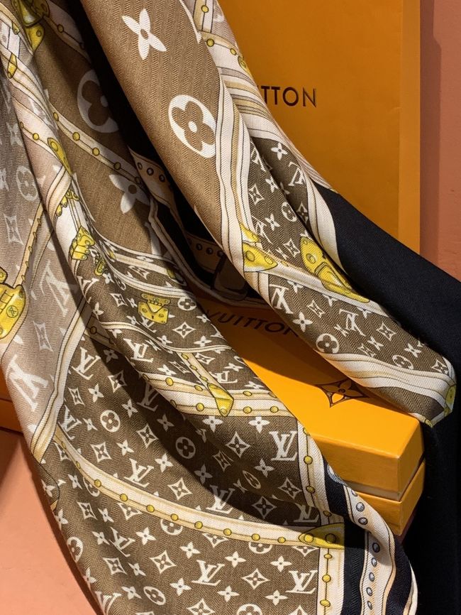 Louis Vuitton Monogram Shine Shawl M98771-1 Louis Vuitton Monogram Shine Shawl M98771-1