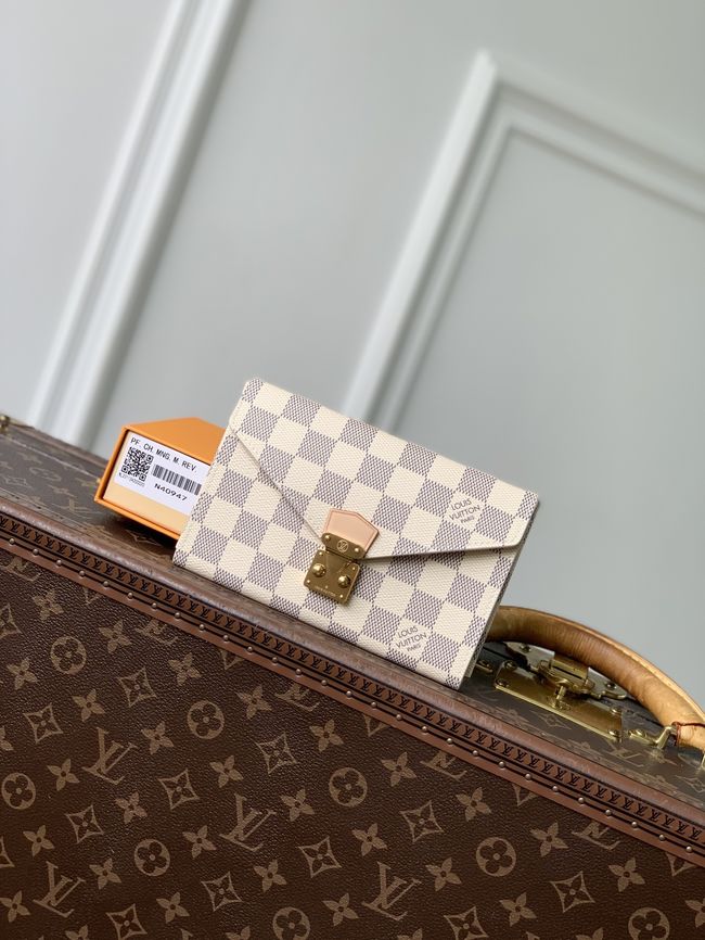 Louis Vuitton Lip and Eye Brush Set N40947