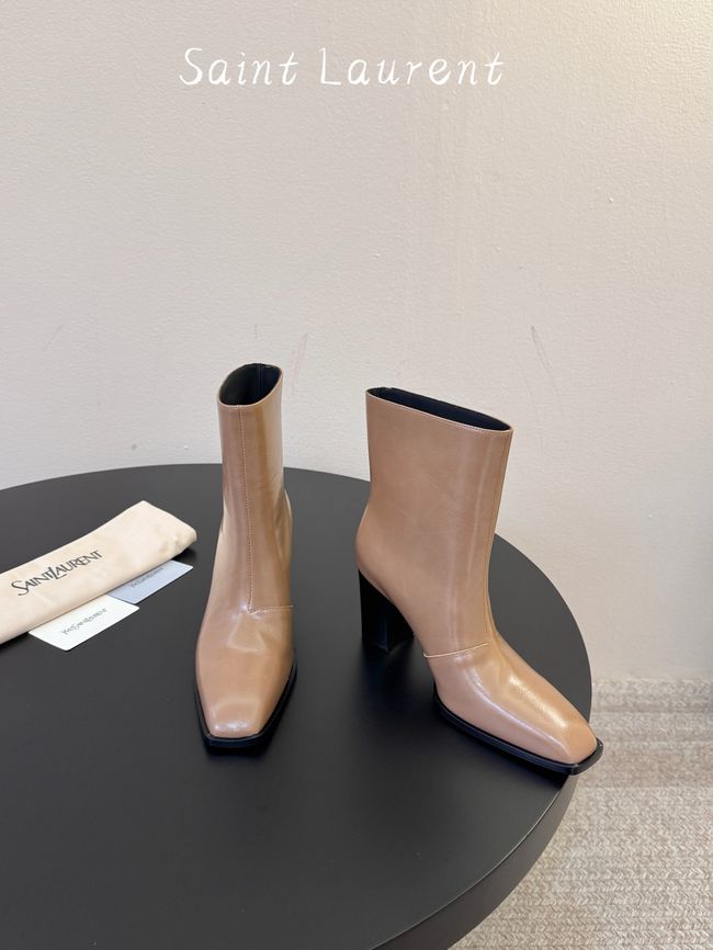 Saint Laurent boots in smooth leather 65282-2 Saint Laurent boots in smooth leather 65282-2