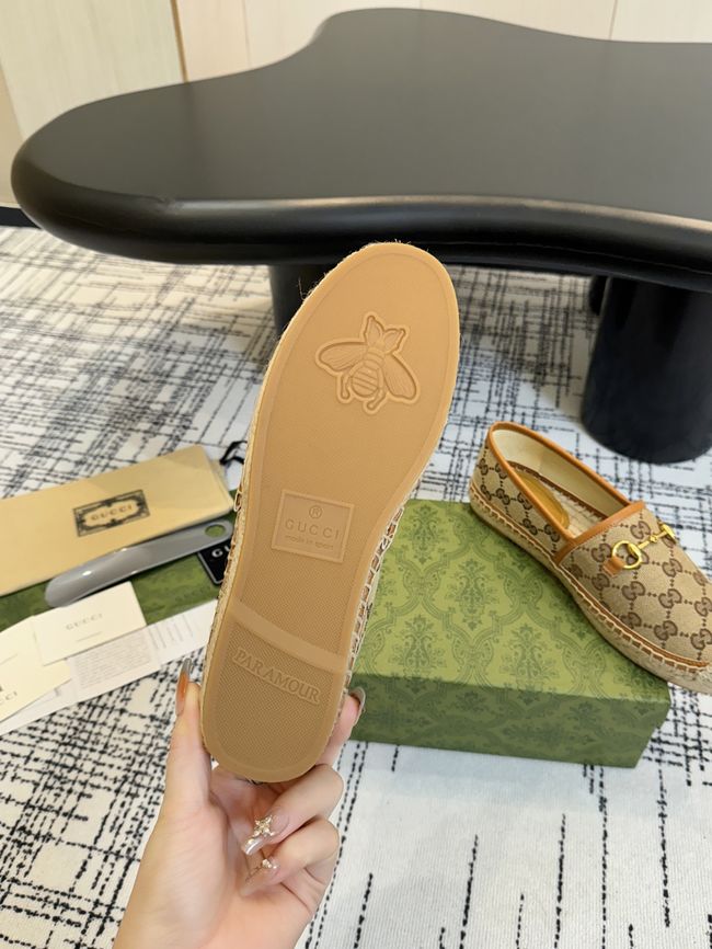 Gucci Womens loafer 65279-1