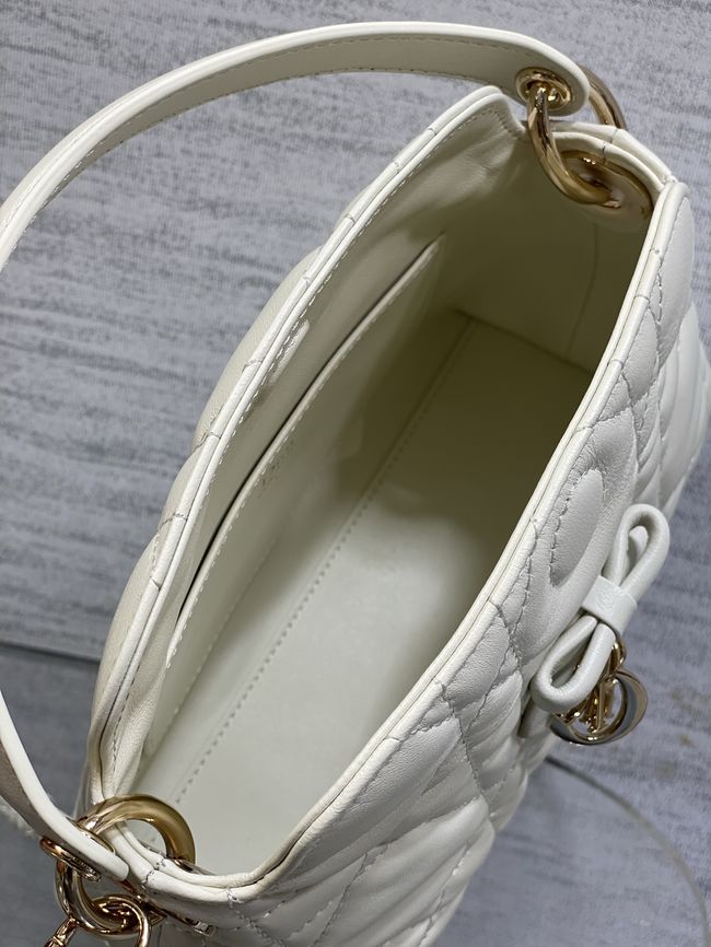 Dior Adiorable Top Handle Mini Bag Macrocannage Lambskin S1713OGY Latte Dior Adiorable Top Handle Mini Bag Macrocannage Lambskin S1713OGY Latte