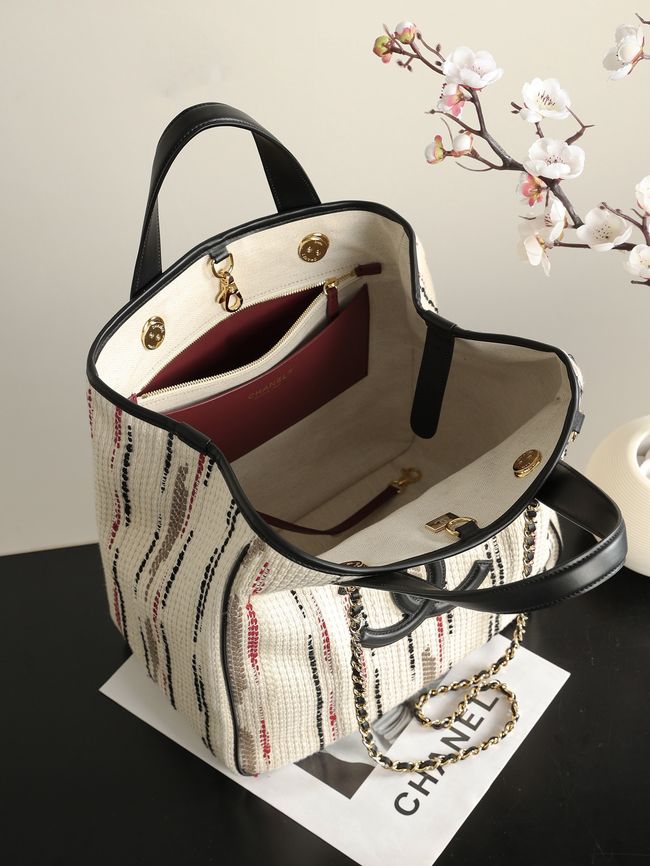 Chanel Shopping Bag AS6200 Beige & Red Chanel Shopping Bag AS6200 Beige & Red