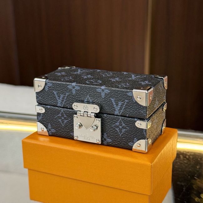 Louis Vuitton Lipstick packet M01190-3 Louis Vuitton Lipstick packet M01190-3