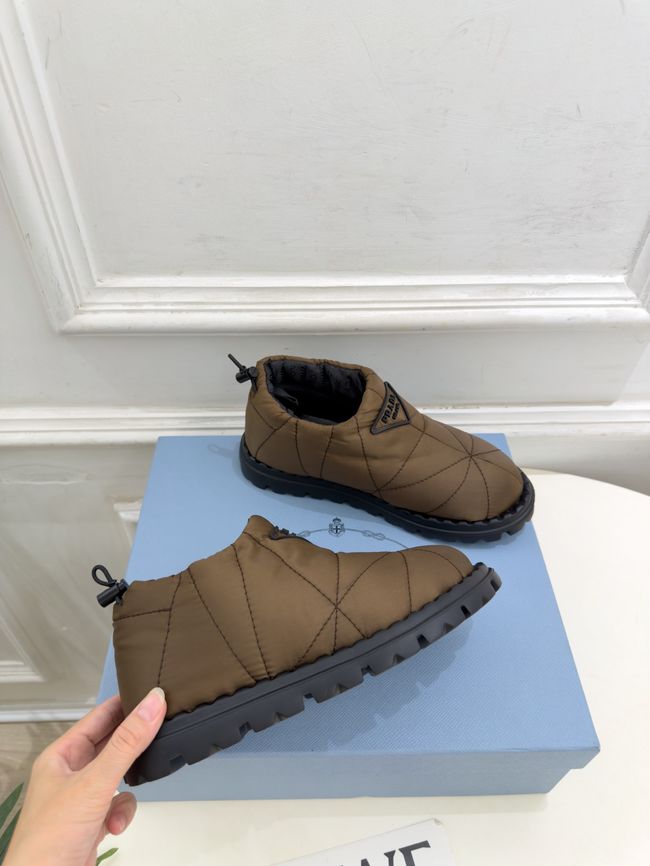 Prada Re-Nylon gabardine apres-ski boots 95398-1 Prada Re-Nylon gabardine apres-ski boots 95398-1