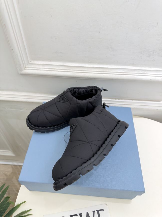 Prada Re-Nylon gabardine apres-ski boots 95398-3 Prada Re-Nylon gabardine apres-ski boots 95398-3