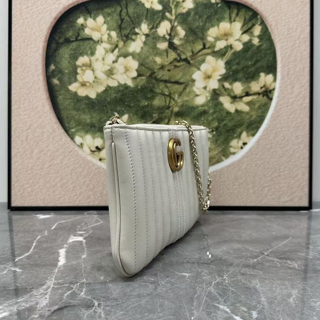 Gucci GG Marmont pouch with strap B006X2 white Gucci GG Marmont pouch with strap B006X2 white