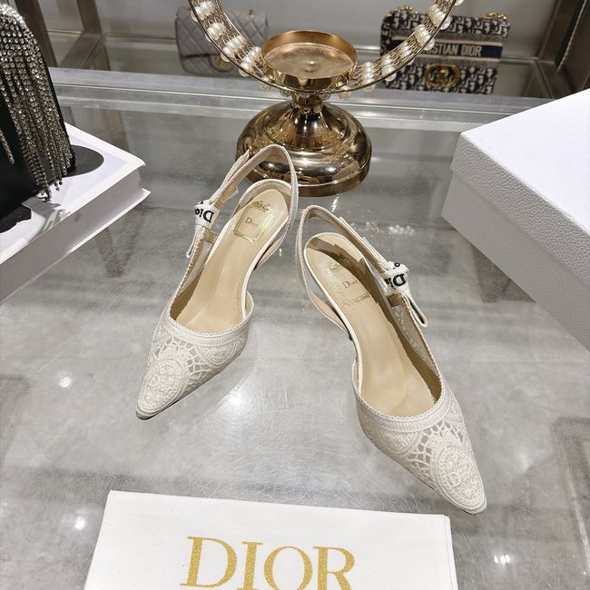JAdior Slingback Pump Embroidered Plumetis CV642-4
