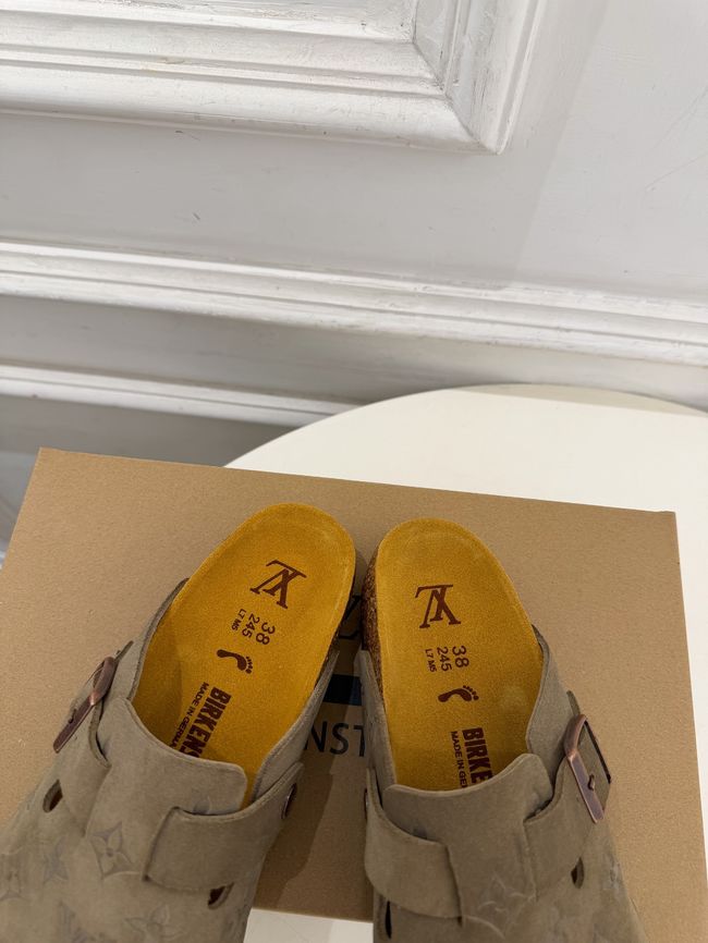 Louis Vuitton Cosy Comfort Clog 95499-4 Louis Vuitton Cosy Comfort Clog 95499-4