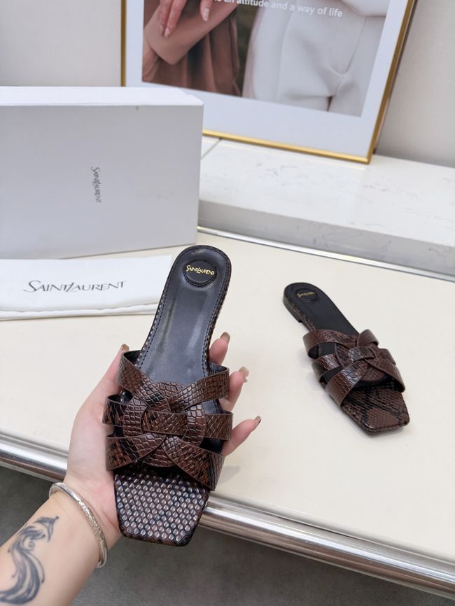 Saint Laurent tribute SANDALS in smooth leather 875936-10 Saint Laurent tribute SANDALS in smooth leather 875936-10