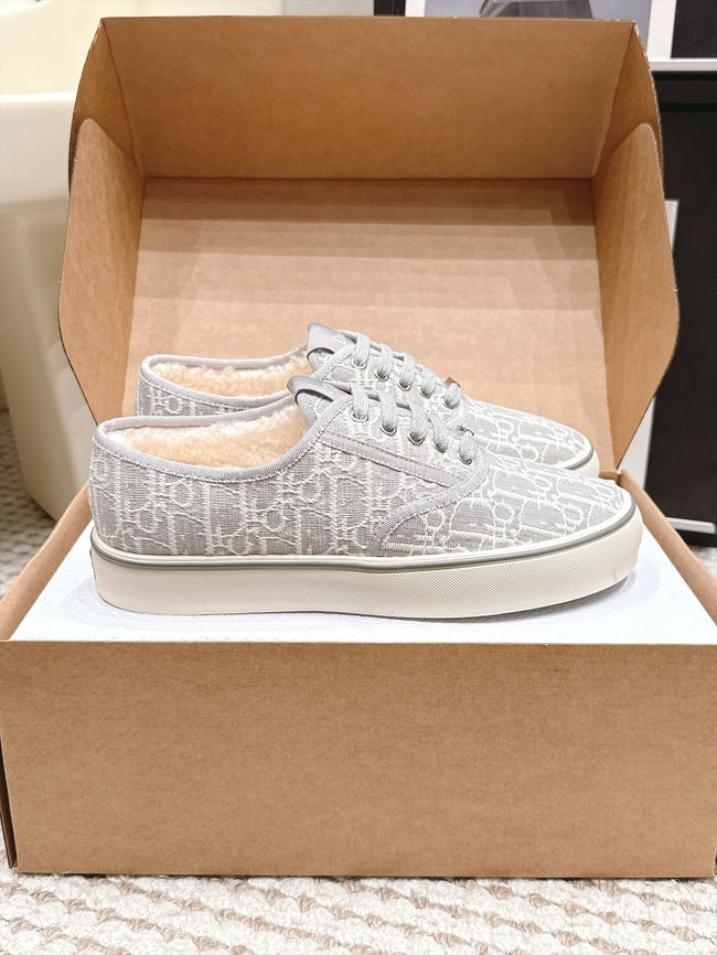 Walk Dior Sneaker Oblique Embroidered Mesh KCK537-1 Walk Dior Sneaker Oblique Embroidered Mesh KCK537-1