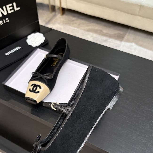 Chanel Mary Janes G47640-2