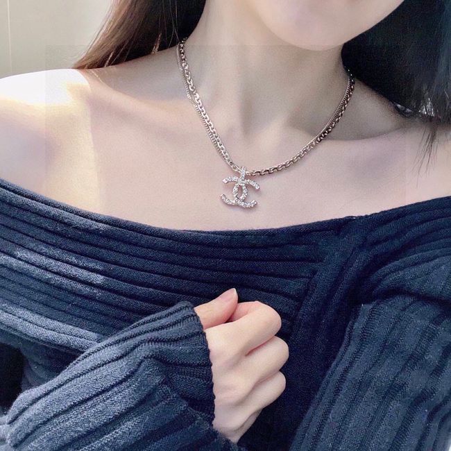 Chanel Necklace EE10021 Chanel Necklace EE10021