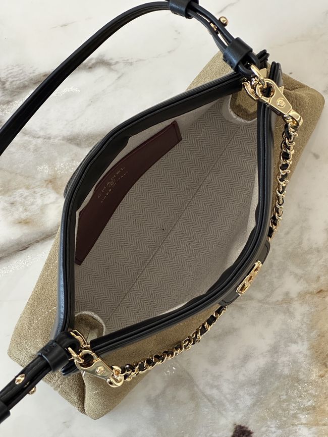 Chanel Clutch with Chain AP5540 apricot Chanel Clutch with Chain AP5540 apricot