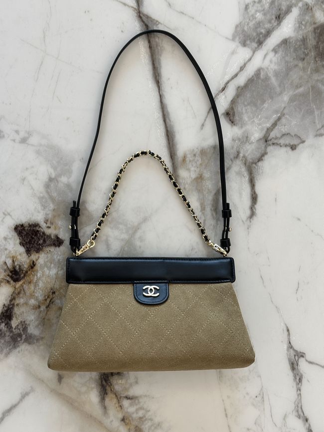 Chanel Clutch with Chain AP5540 apricot Chanel Clutch with Chain AP5540 apricot