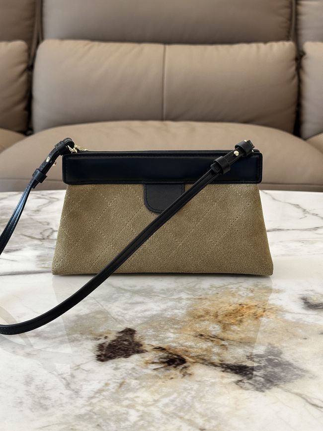 Chanel Clutch with Chain AP5540 apricot Chanel Clutch with Chain AP5540 apricot