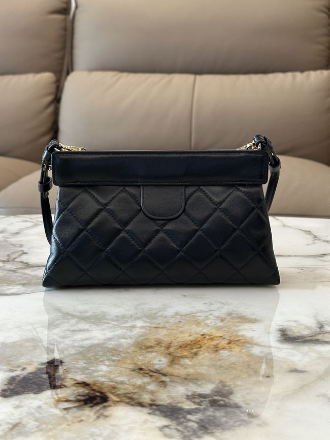 Chanel Clutch with Chain AP5540 black Chanel Clutch with Chain AP5540 black