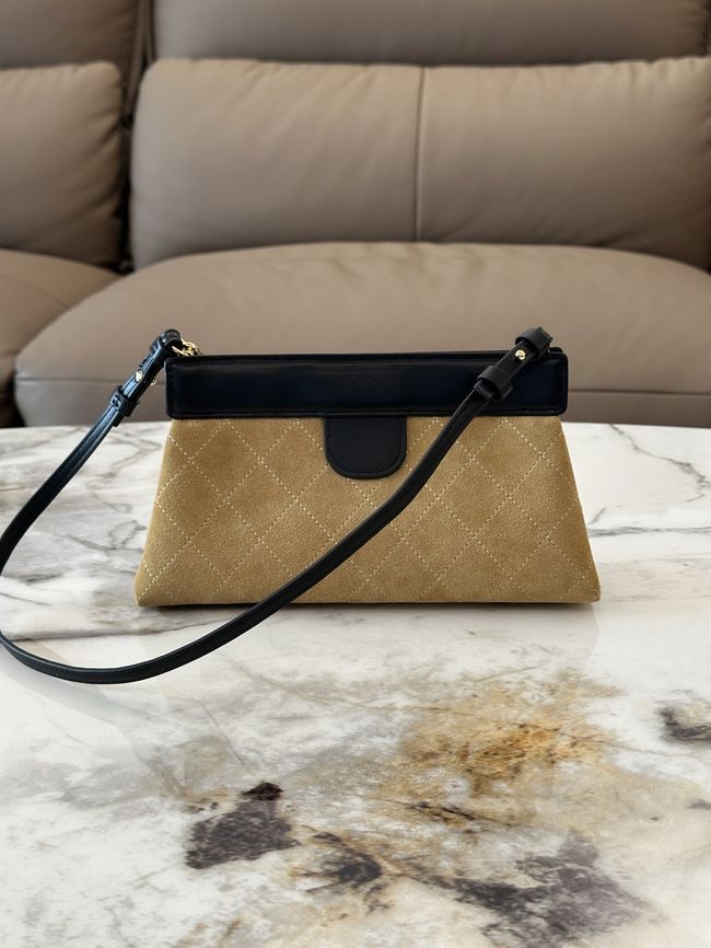 Chanel Clutch with Chain AP5540 tan Chanel Clutch with Chain AP5540 tan