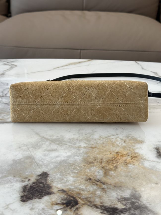 Chanel Clutch with Chain AP5540 tan Chanel Clutch with Chain AP5540 tan