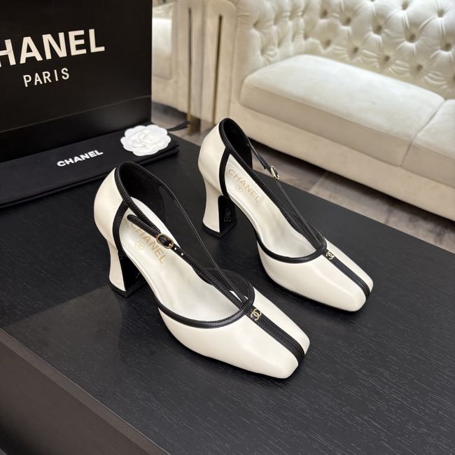 Chanel Mary Janes G47612-10