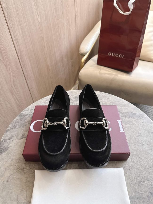 Gucci Womens Boulevard loafer 876289-5 Gucci Womens Boulevard loafer 876289-5