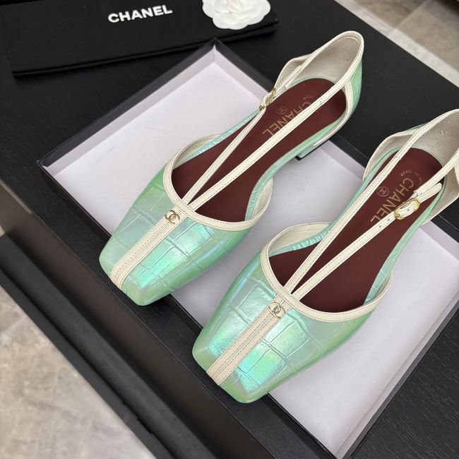 Chanel Mary Janes G47613-14