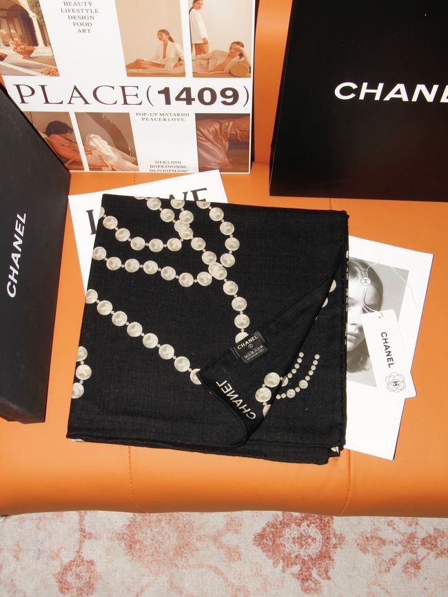 Chanel Wool and Silk Shawl AAC492-2