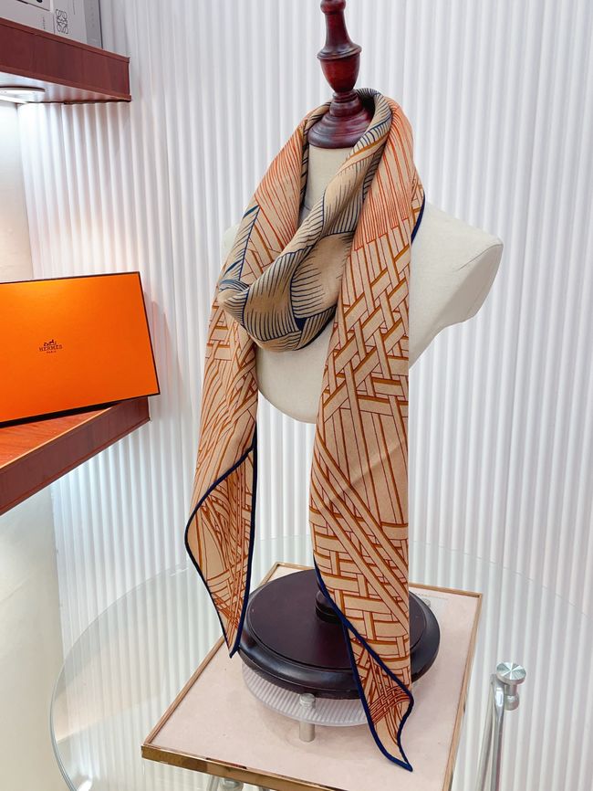 Hermes cashmere Shawl H36122-5 Hermes cashmere Shawl H36122-5